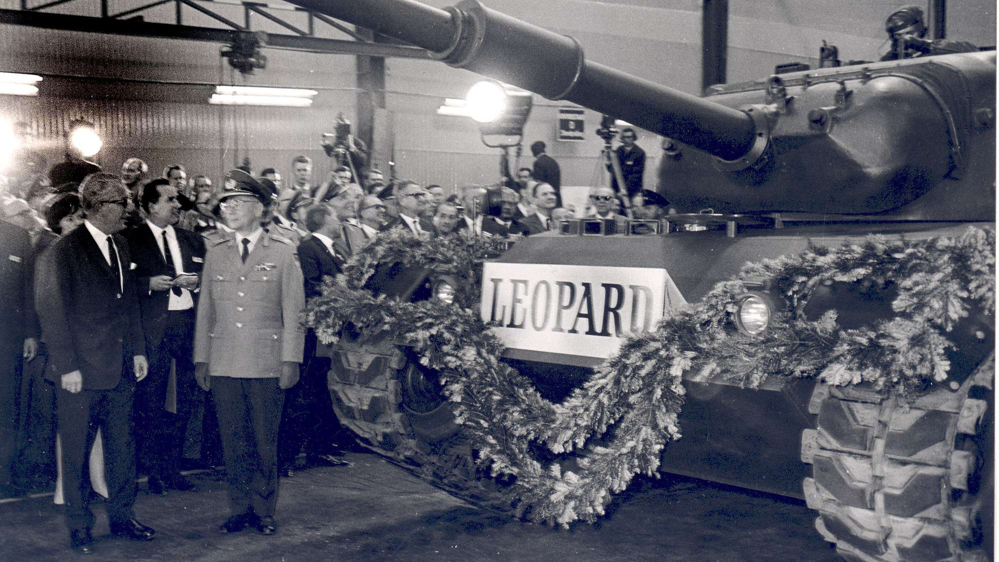 Inspector of the Army, Ulrich de Maizière, and the Minister of Defense ...